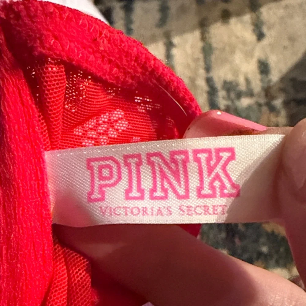 PINK Victoria's Secret Red Lace Bra - Picture 6 of 6